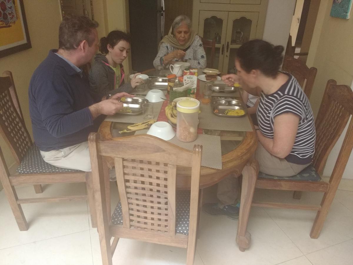 Granny'S Inn Варанасі Екстер'єр фото
